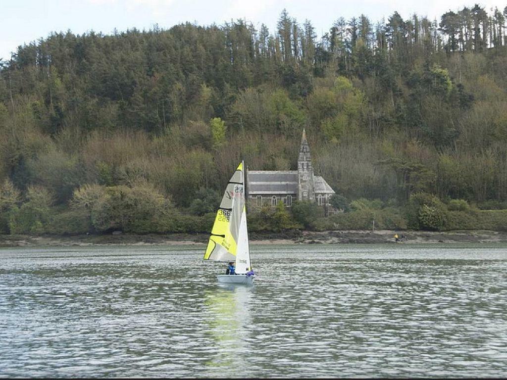 Redington House Selfcatering Accommodation Cobh Bagian luar foto