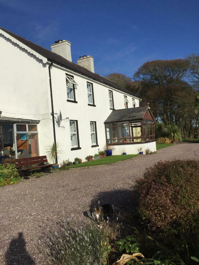 Redington House Selfcatering Accommodation Cobh Bagian luar foto